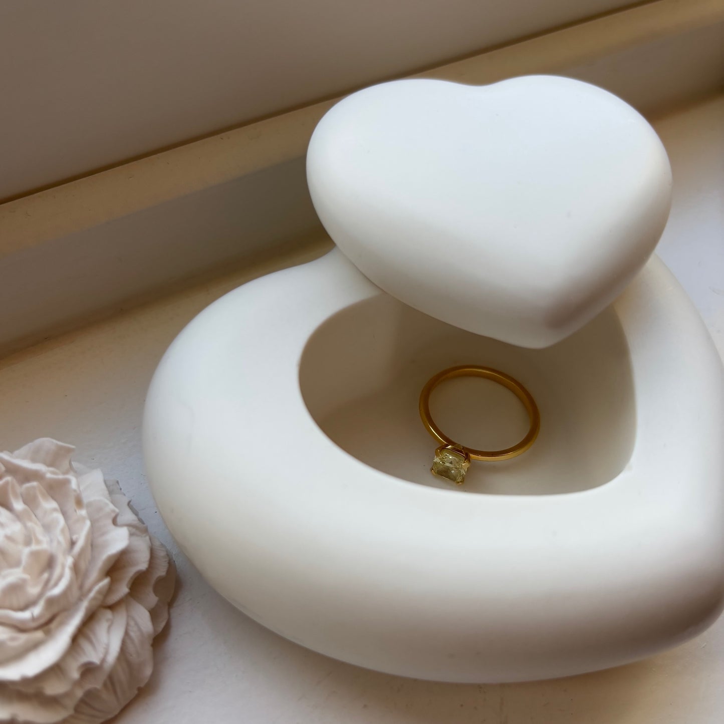 Heart Trinket Box – Romantic Keepsake Box with Heart Lid