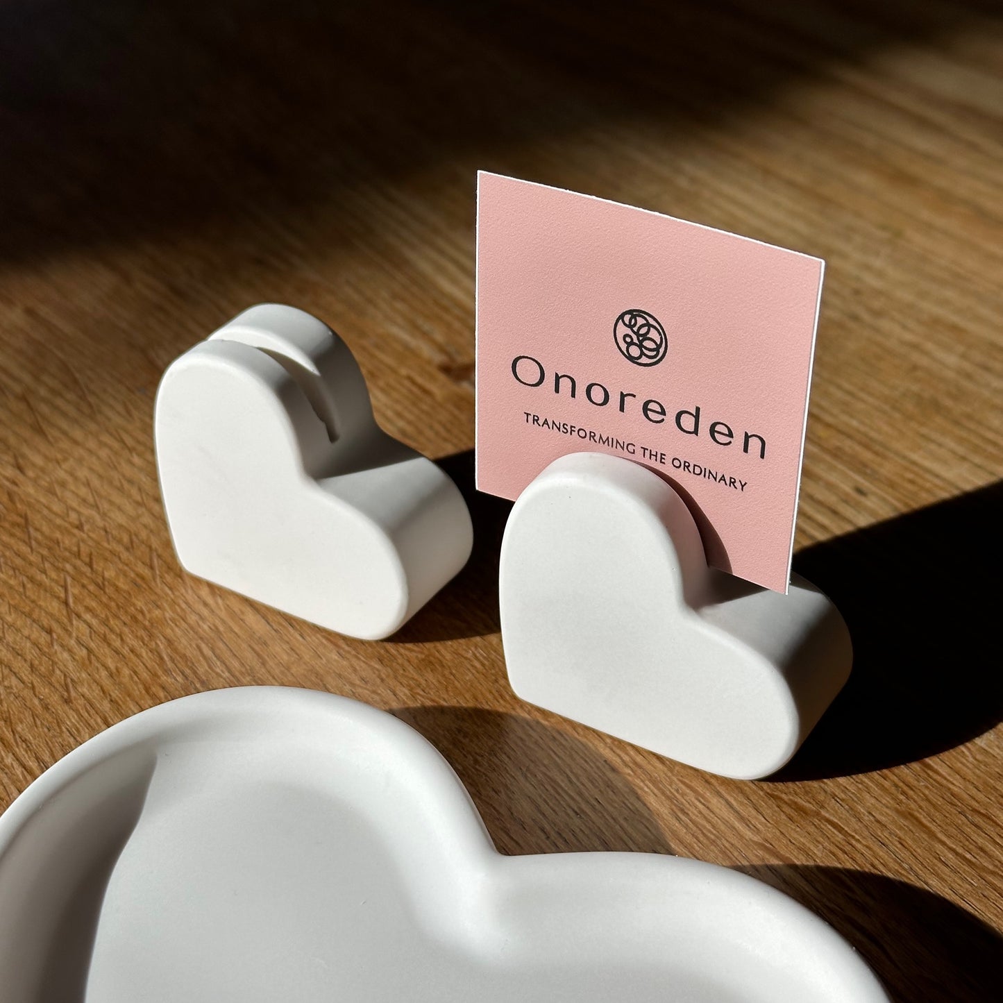 Heart Card Holder – Decorative Stand for Notes & Photos