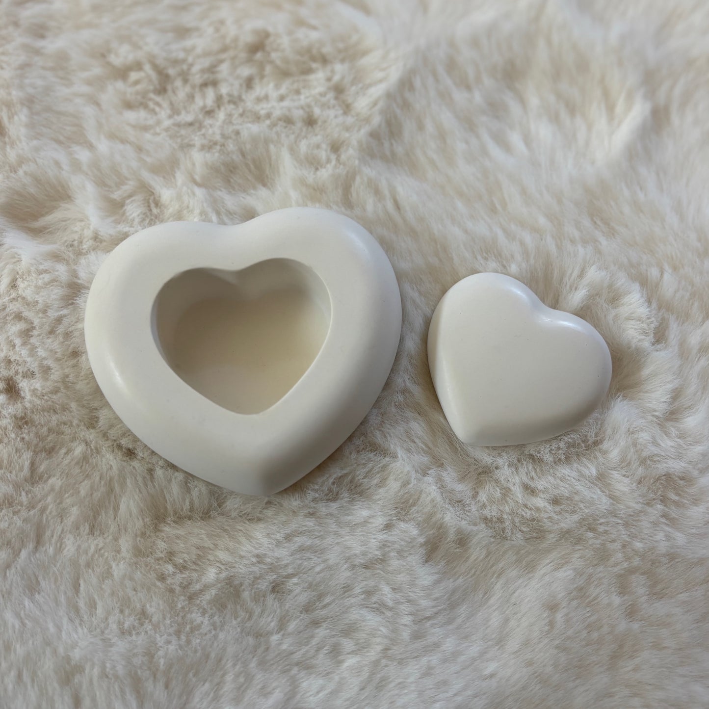 Heart Trinket Box – Romantic Keepsake Box with Heart Lid