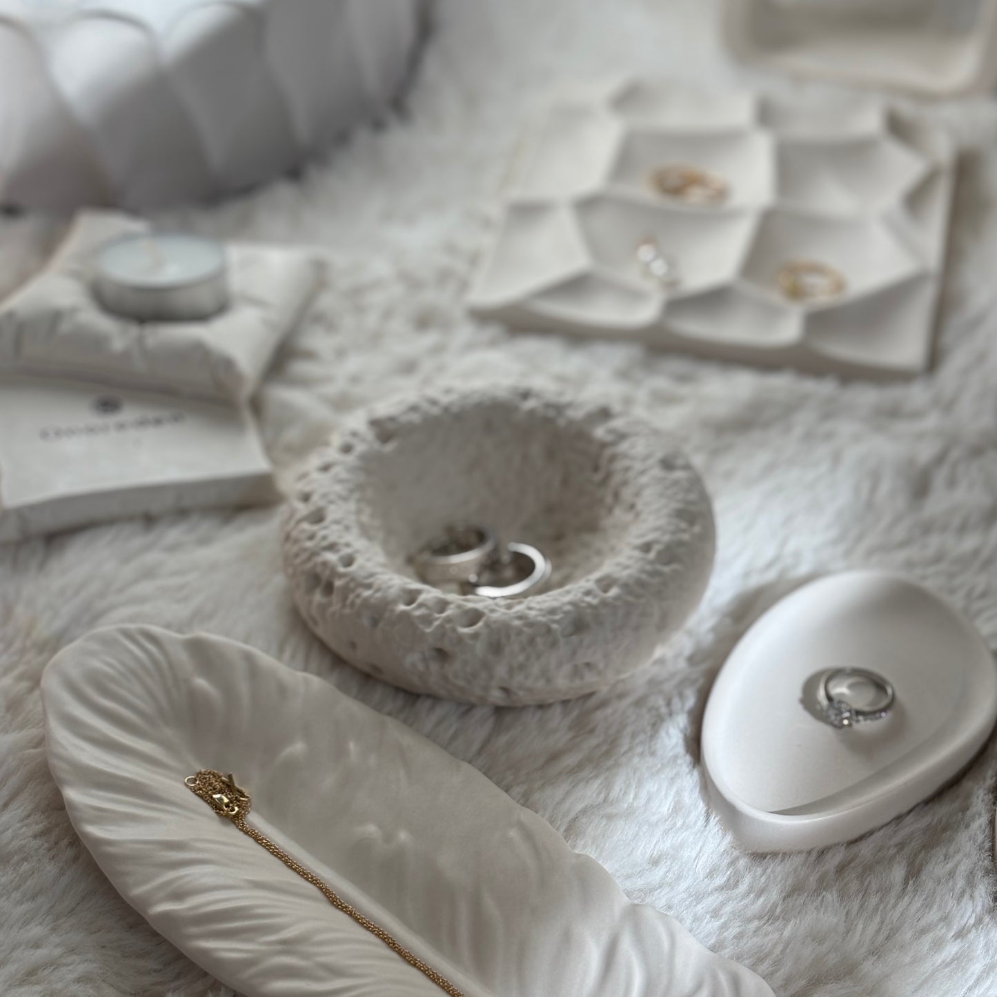 Divide – Decorative Tray