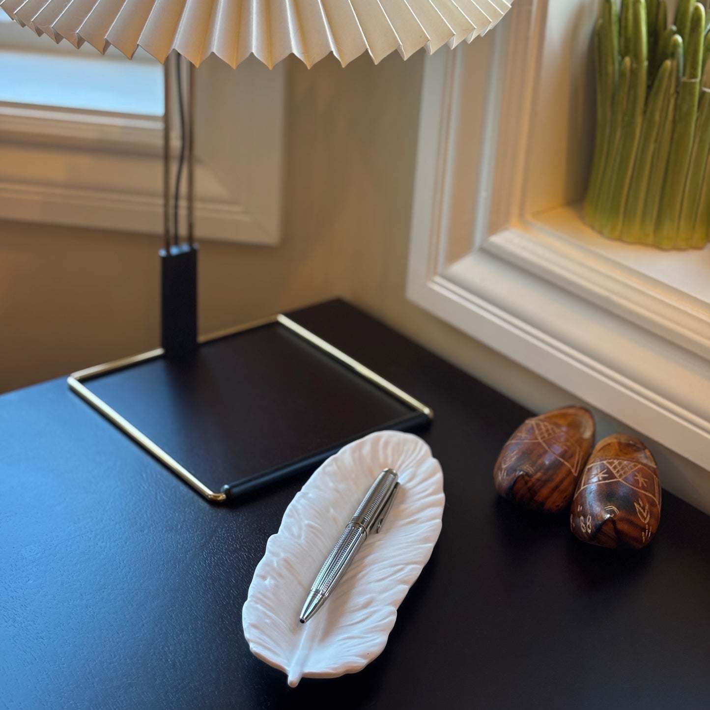 Quill – Feather Tray