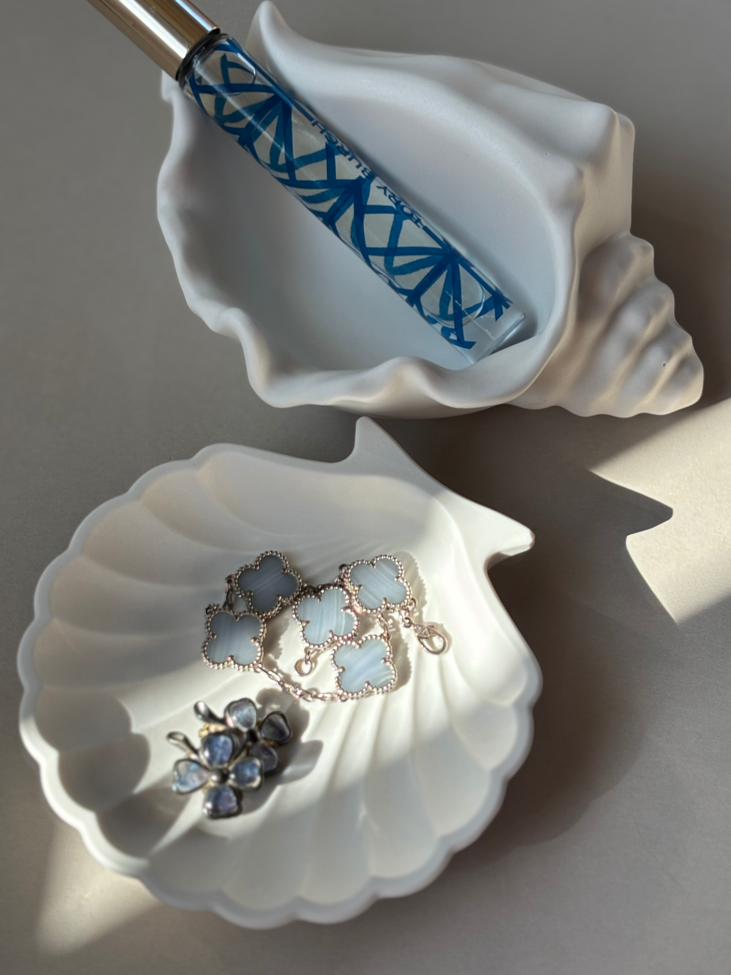 Sea Dream – Decorative Tray with Coastal Elegance