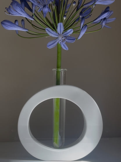 One – Circular Vase