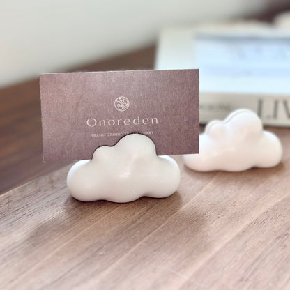Cloud Nest – Card Holder