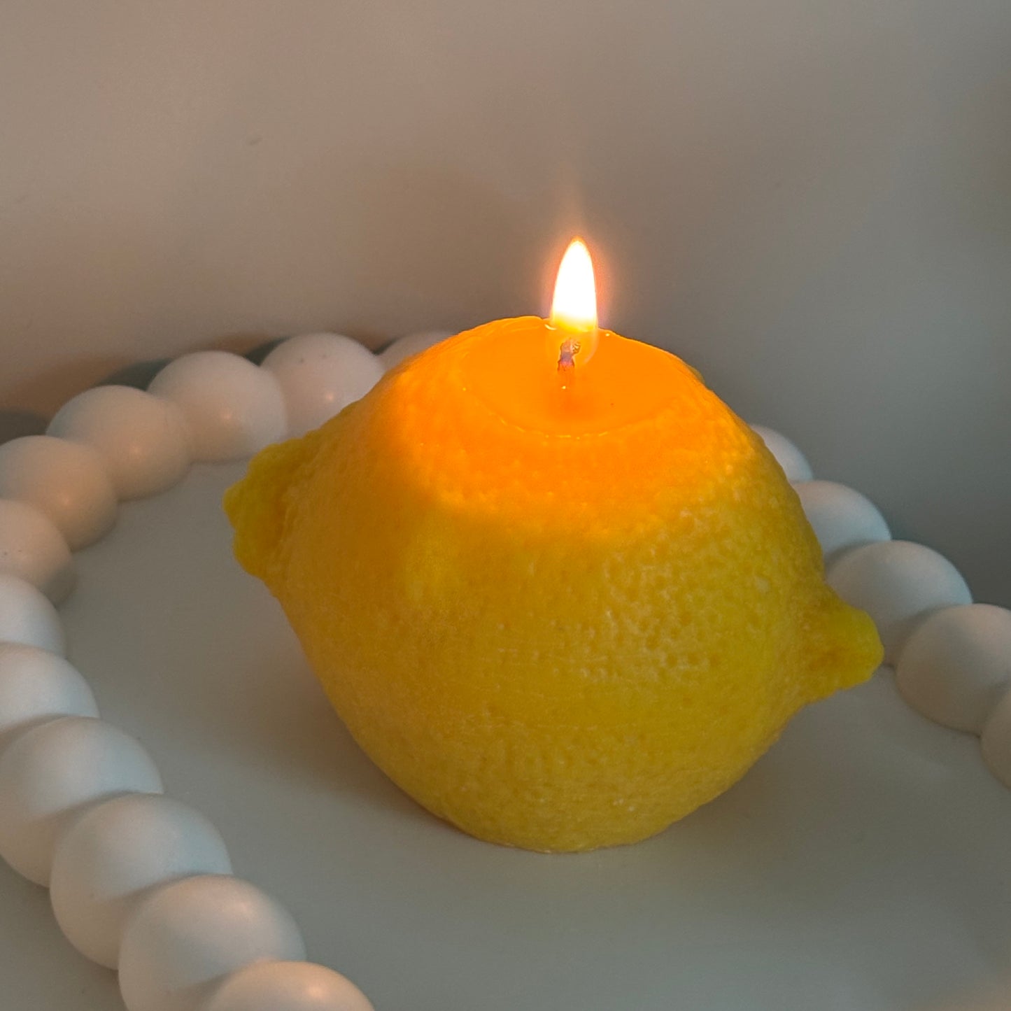 Sunlit Lemon – Sculpted Soy Wax Candle