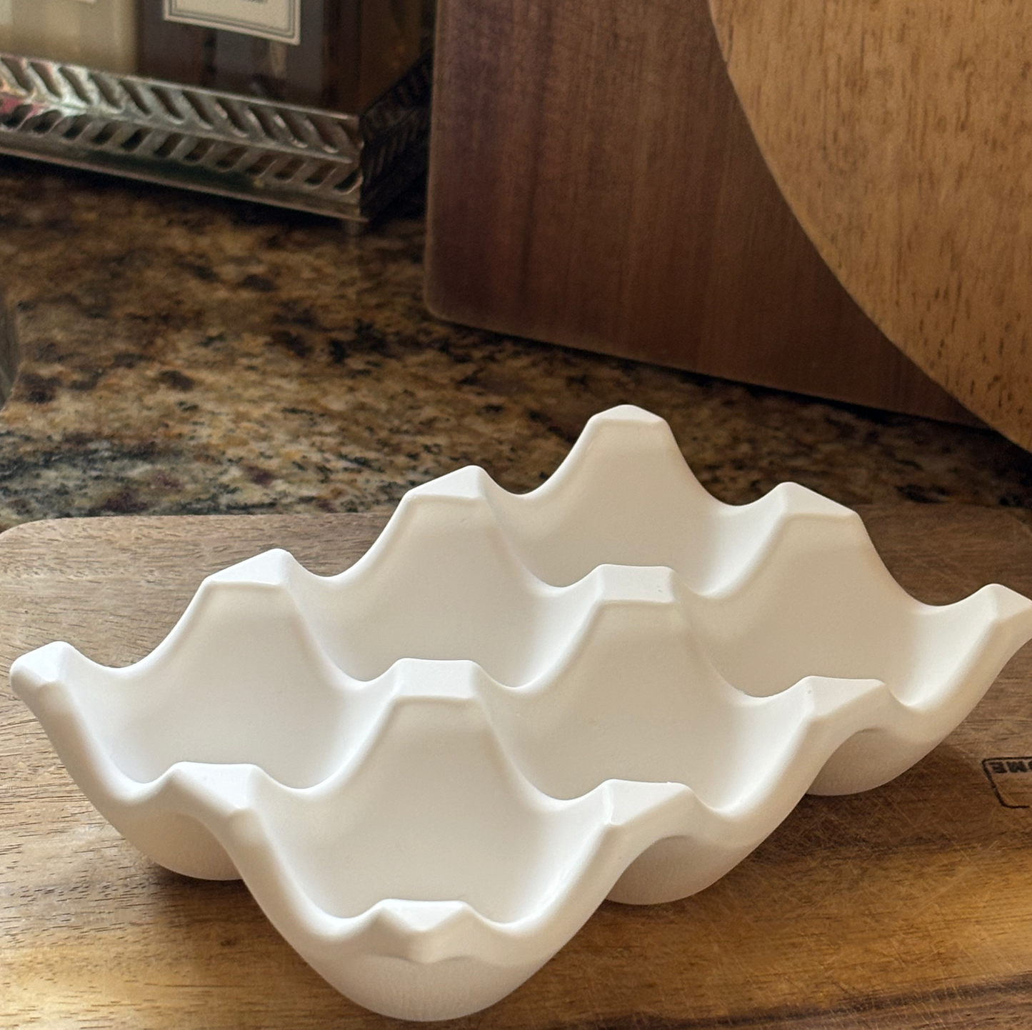 The Cradle Holder & Egg Candles – Curated Gift Set