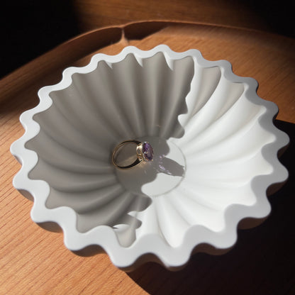 Ruffle - Decorative Tray