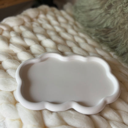 Cloud Tray – Quiet Seconds (Imperfection: C: 30%Off)