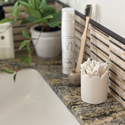 Crownlet – Sculpted Container