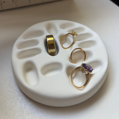 Echo – Sculptural Trinket Tray