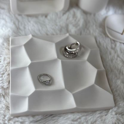 Divide – Decorative Tray