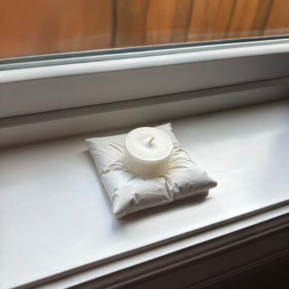 Hikari – Tealight Candle Holder