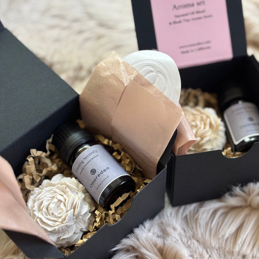 Tiny Blush aroma stone with Evening Serenity oil in gift box. Handcrafted aroma stone gift set by Onoreden