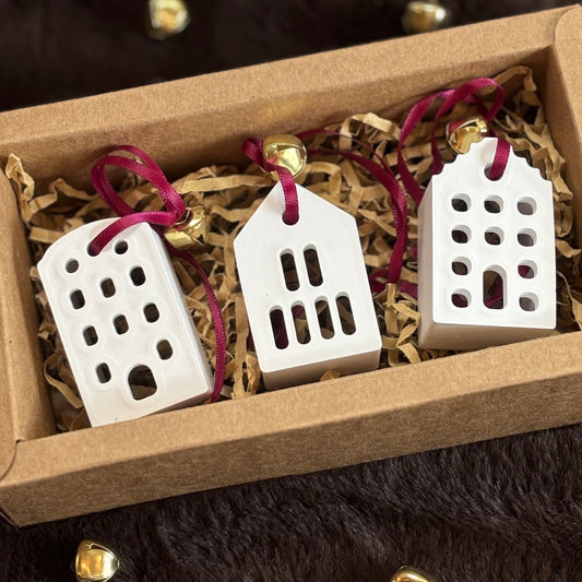 A Quiet Village – Set of 3