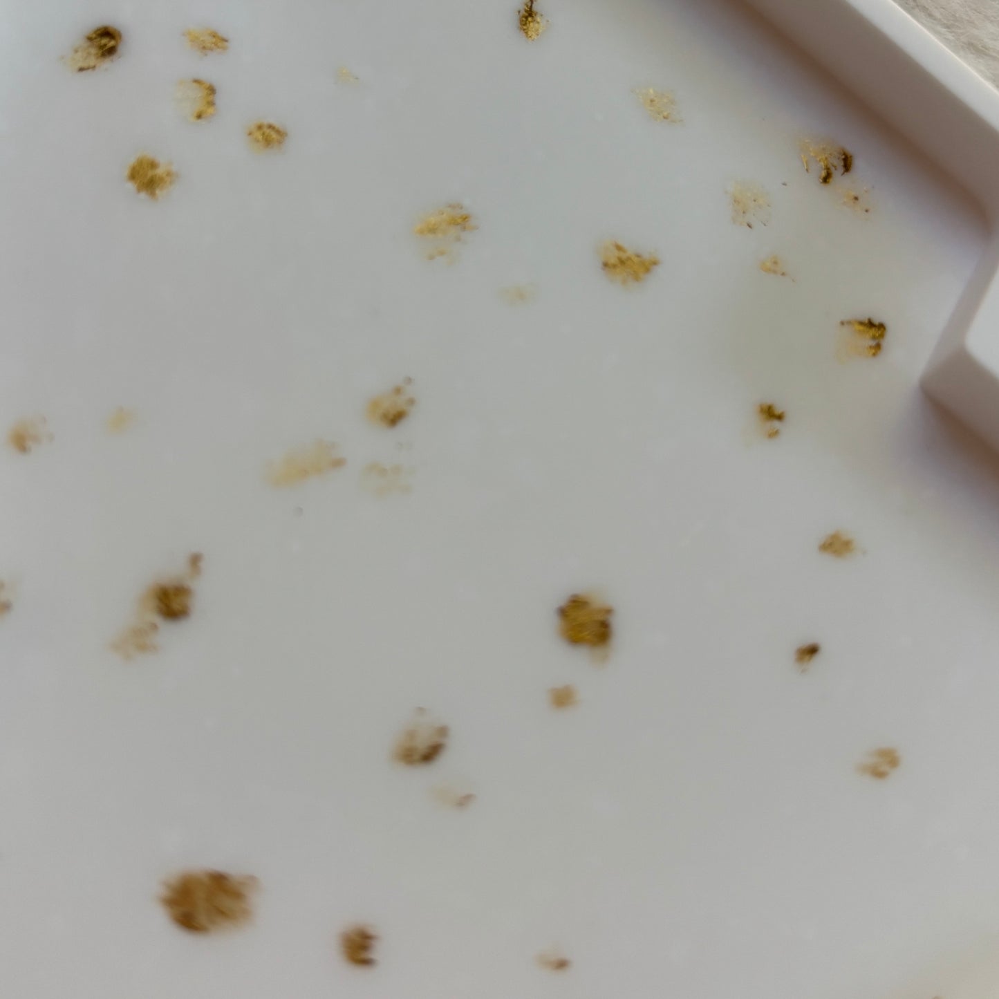 Winter Tree Tray（White / Gold Fleck Edition）