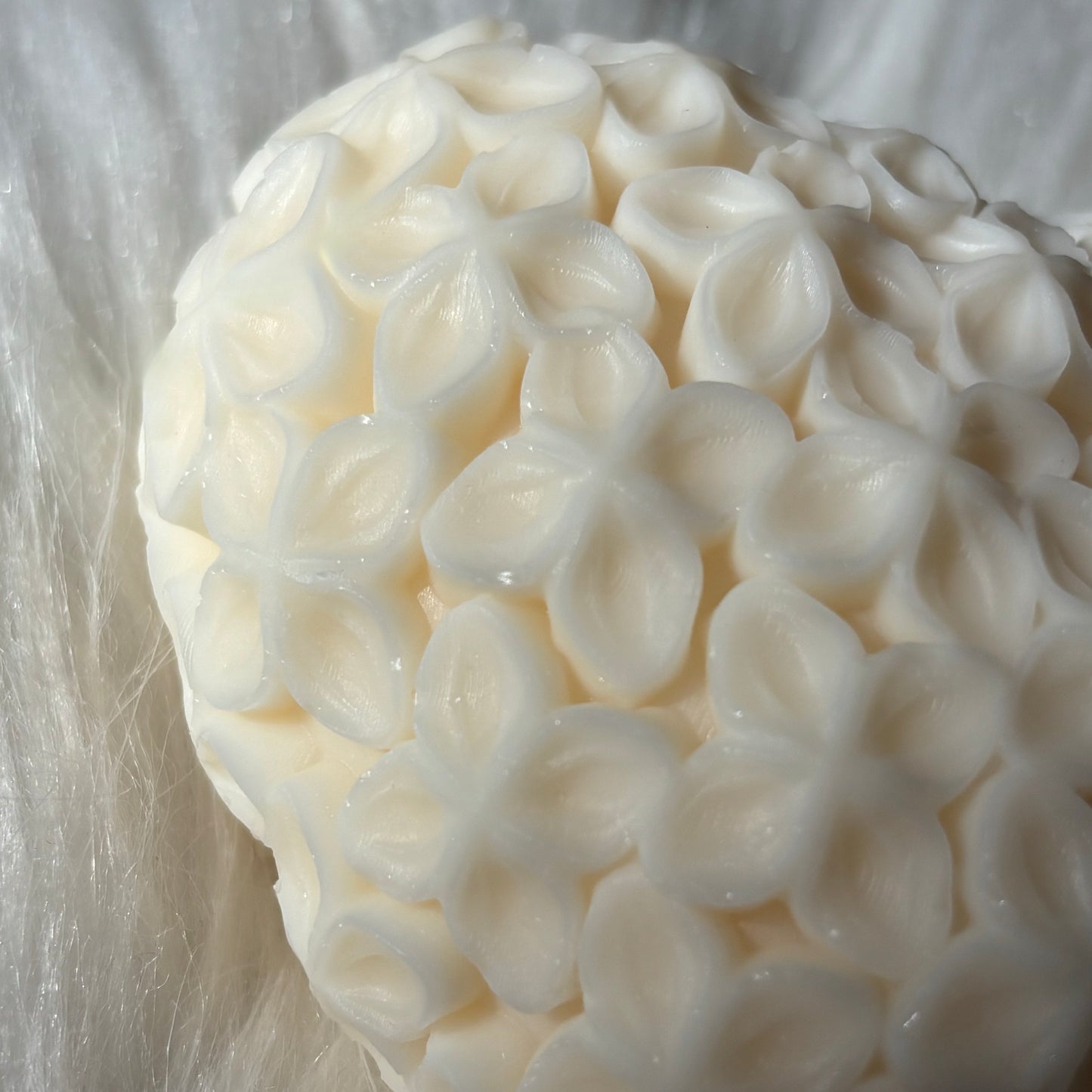 Flora Heart – Sculpted Soy Candle