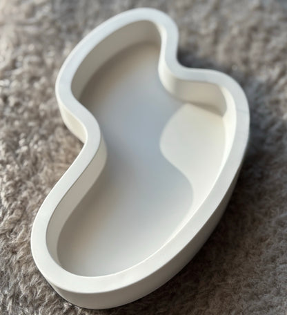 Rest – Organic Rimmed Tray