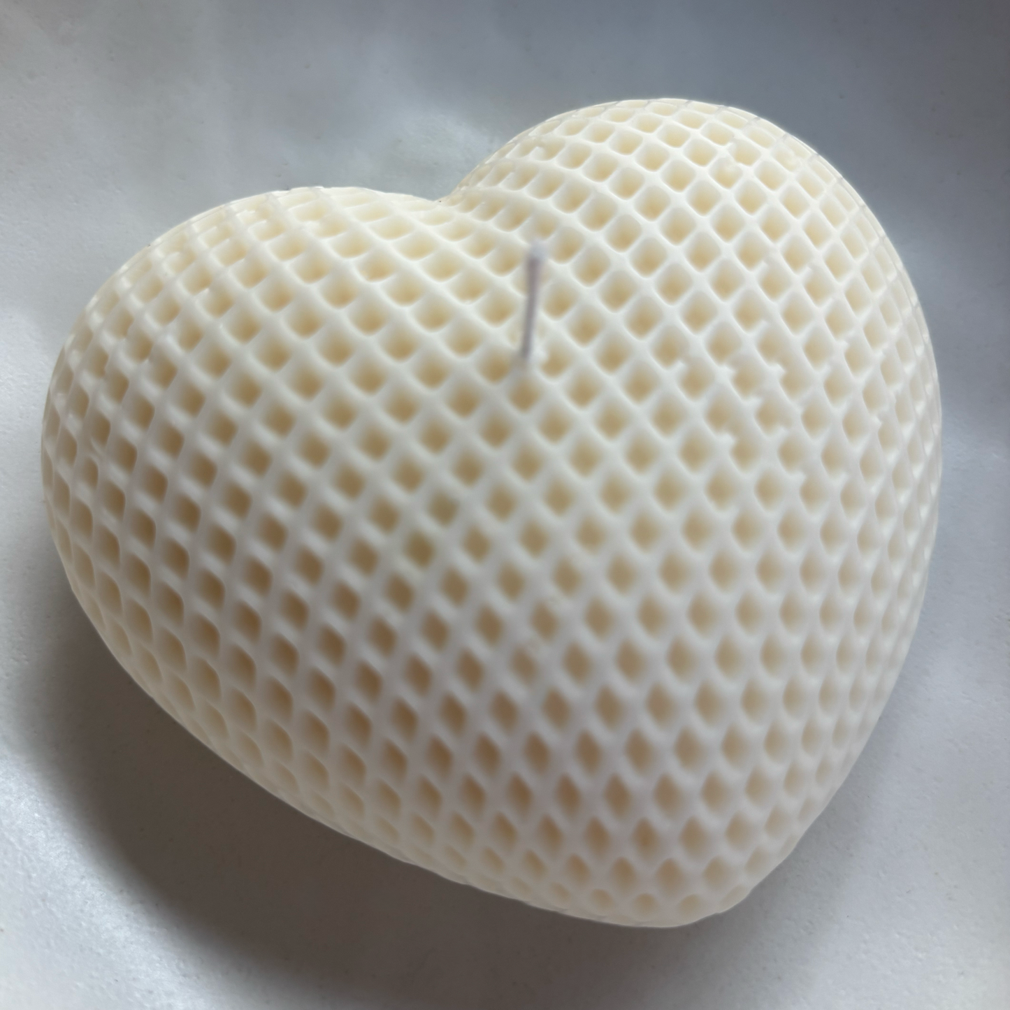 Lattice Heart – Sculpted Soy Candle
