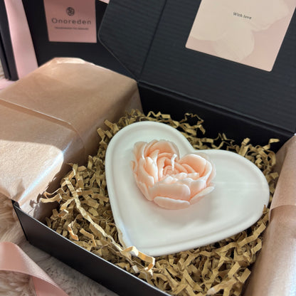 Tranquil Bloom – Valentine’s Gift Box
